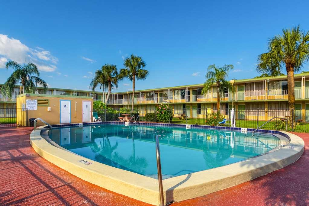 Flamingo Suites- An Extended Stay Hotel Vero Beach, Fl Zařízení fotografie